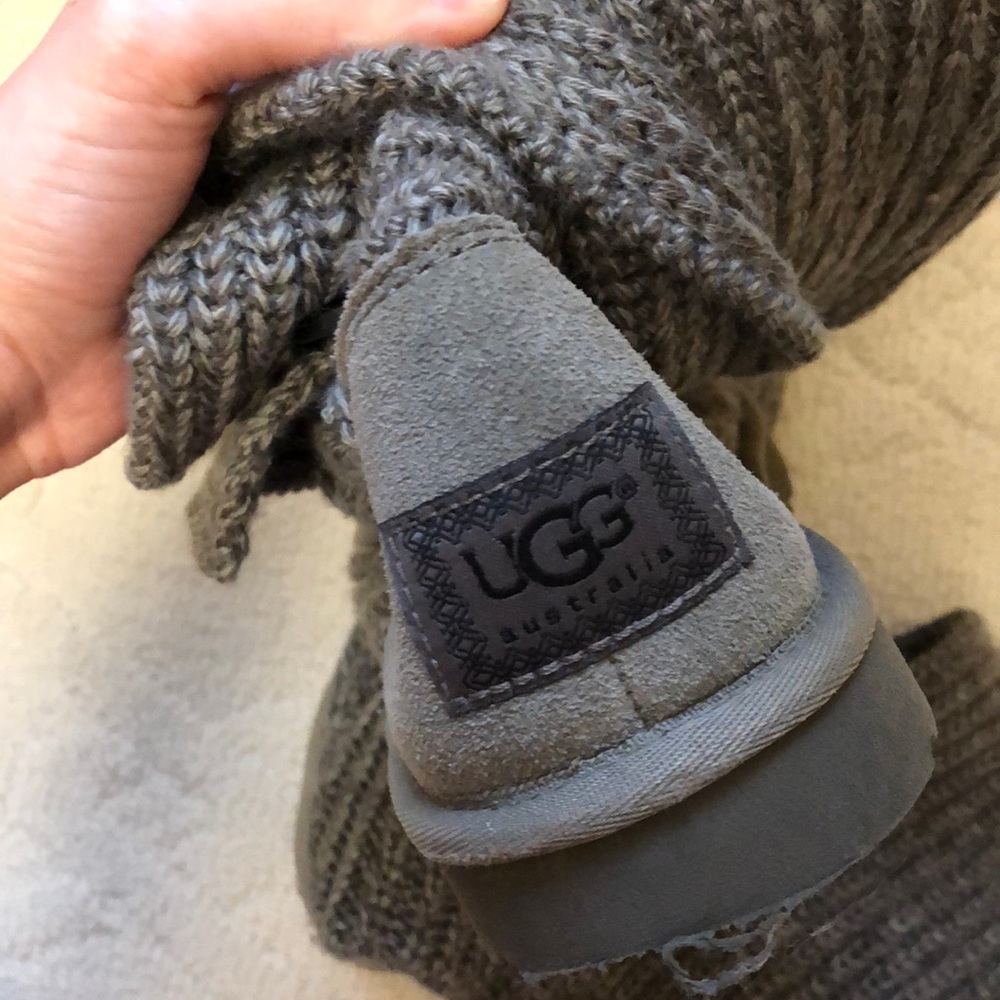 Size 7 Ugg Boots
